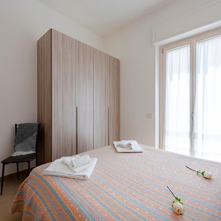 La Suite 2 Ondina Viareggio 200M From Sea - Happy Rentals Buitenkant foto